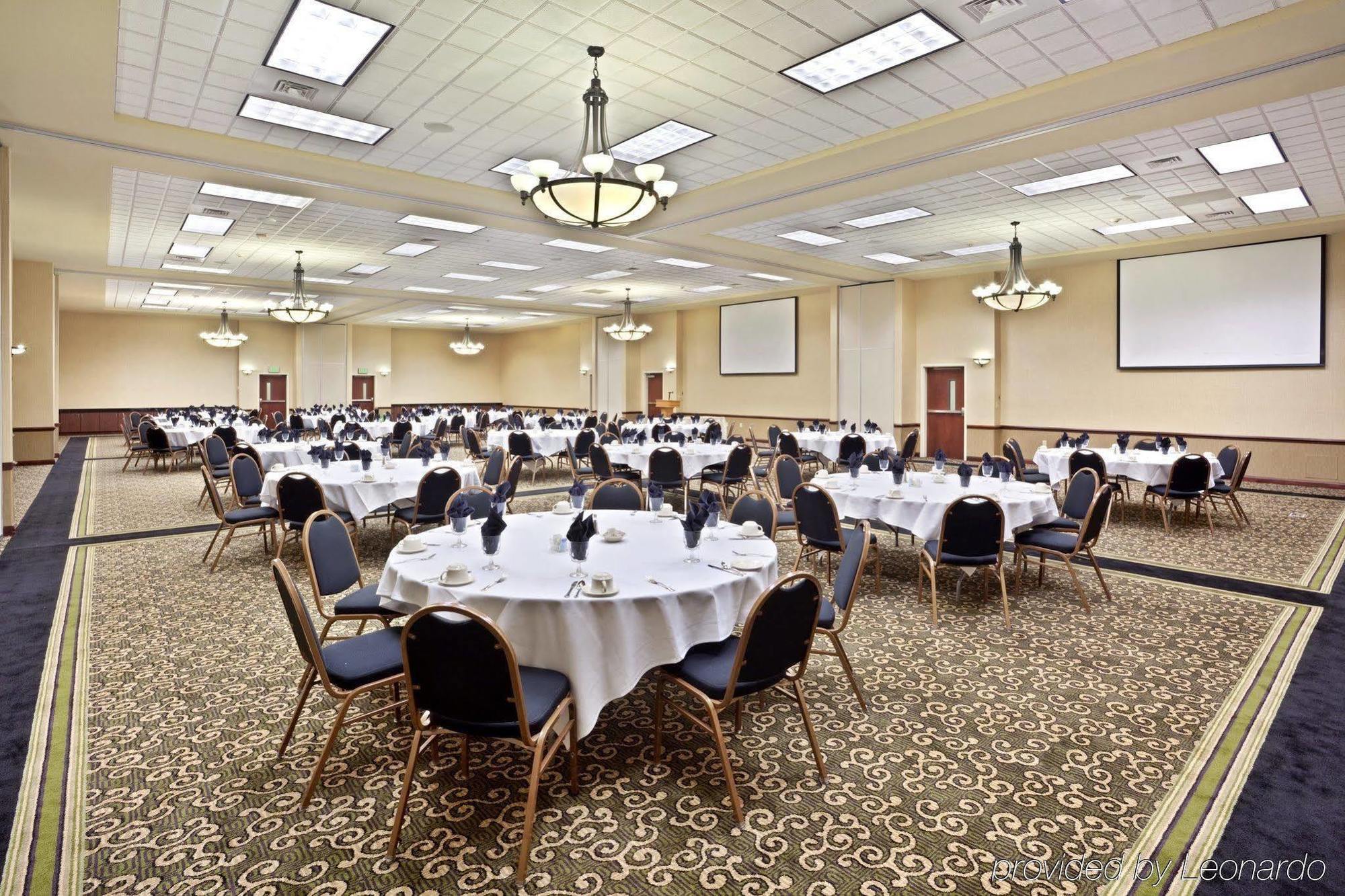 Holiday Inn Express Hotel & Suites Pasco-Tricities By Ihg Exterior foto