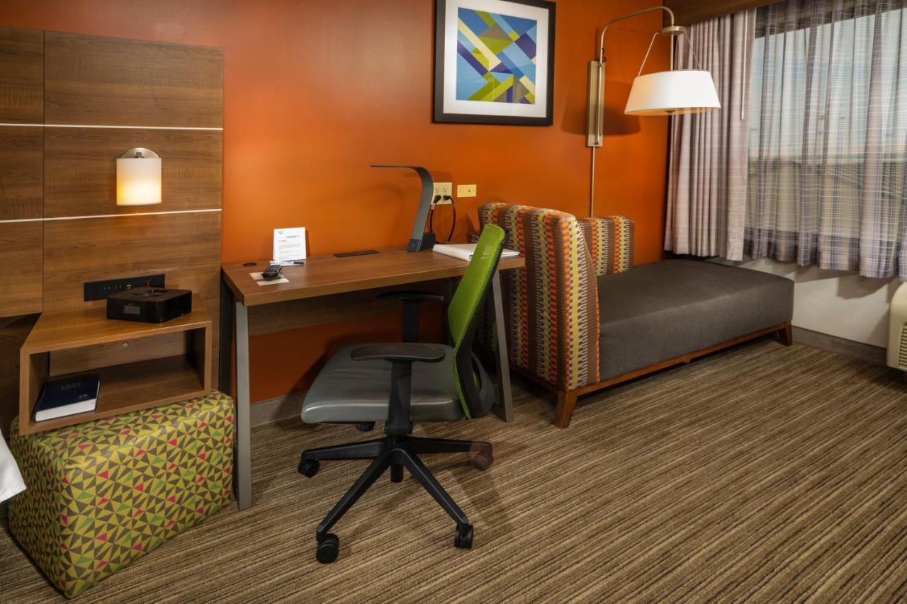 Holiday Inn Express Hotel & Suites Pasco-Tricities By Ihg Exterior foto